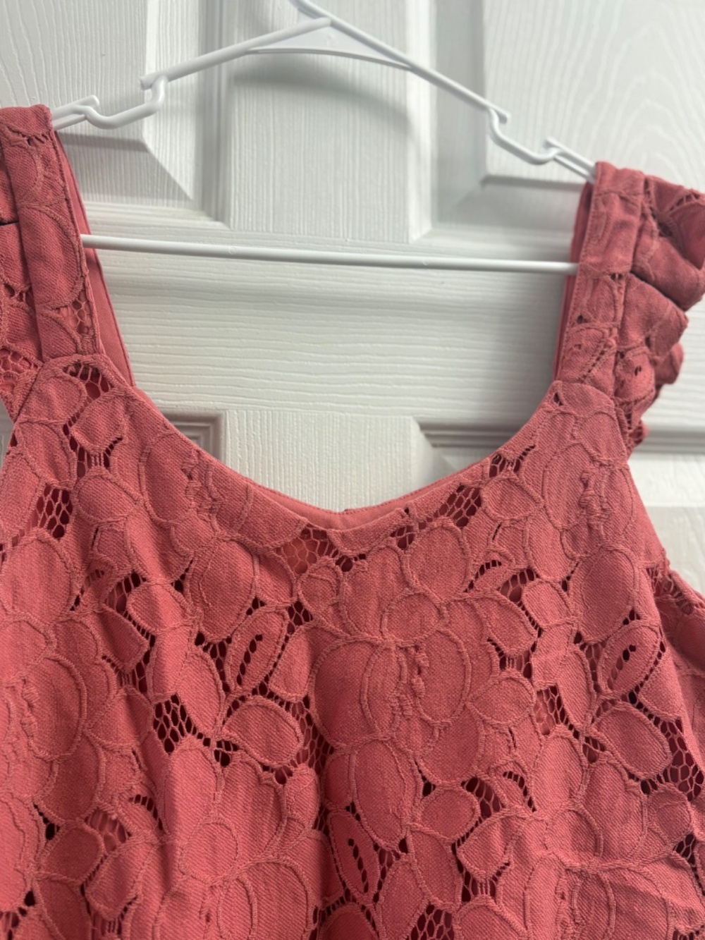 Women's Monteau Lace Ruffle Sleeve Boho Tank Top - Picture 3 of 5